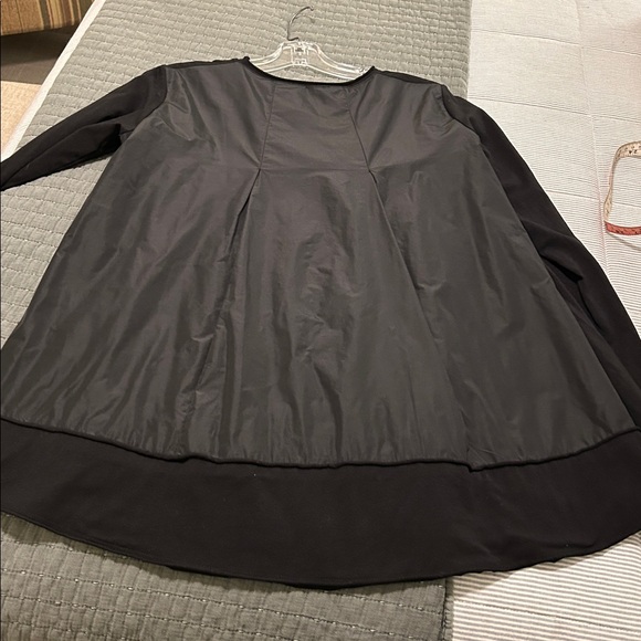 Luukaa Tunic - Picture 7 of 15